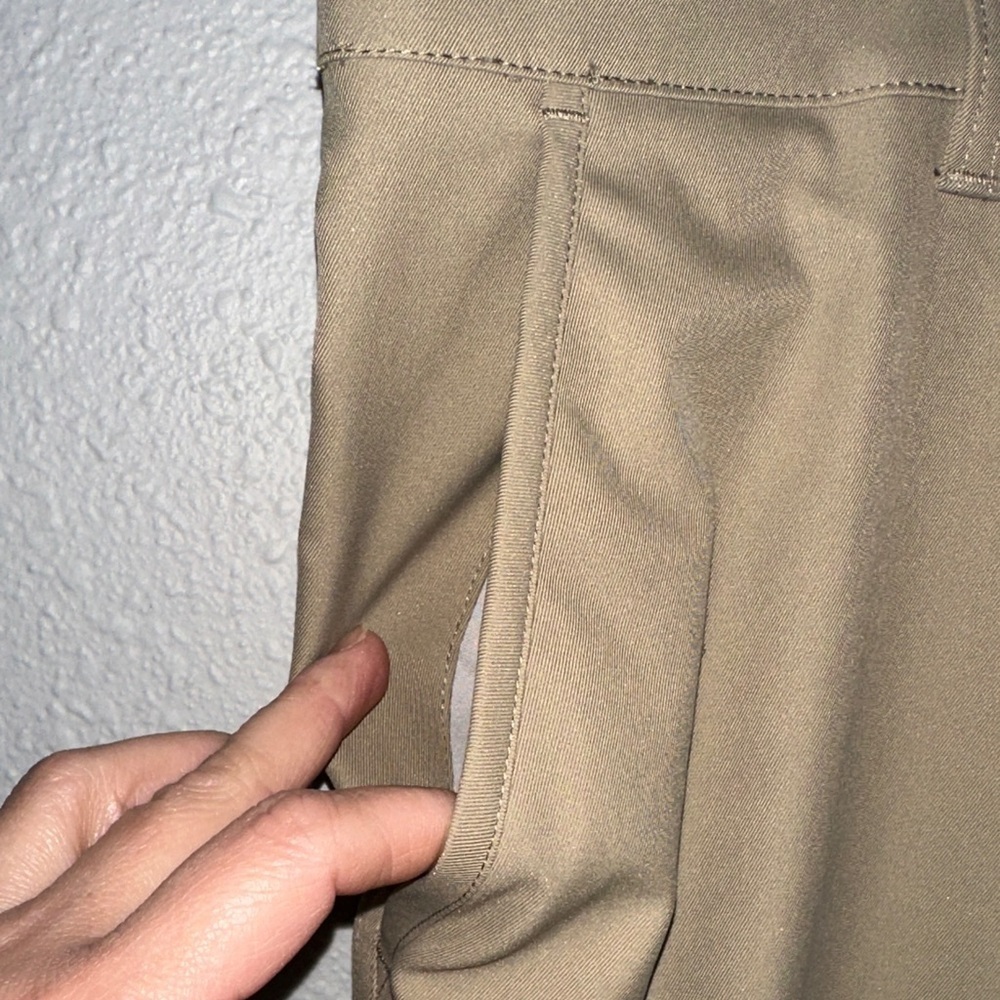 32 Degrees Men's Tan Chinos - Picture 3 of 7